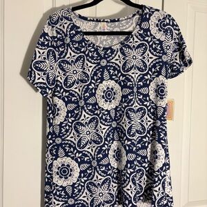 LuLaRoe Navy and White Floral Short Sleeve Top Medium